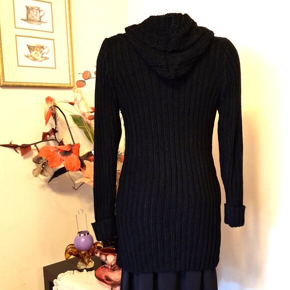 NWT Woman's Black Hooded Cardigan Coat Knit Lightweight Warm & Elegant Outerwear - Picture 9 of 10